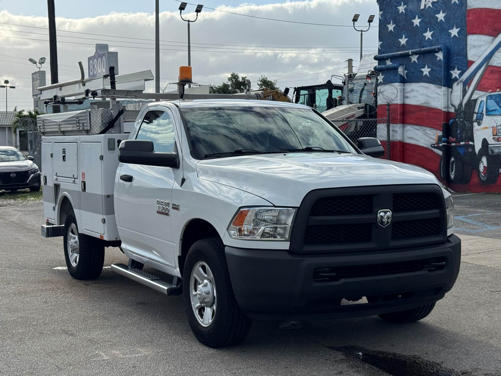 Used 2016 Ram 3500 - photo 1