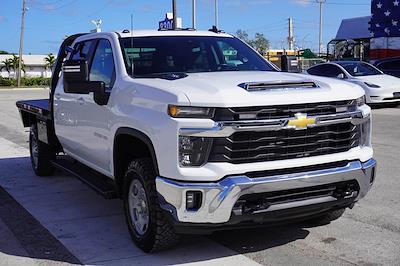 Used 2024 Chevrolet Silverado 2500 LT Crew Cab 4x4 CM Truck Beds Flatbed Truck with Gooseneck Hitch for sale #222777 - photo 1