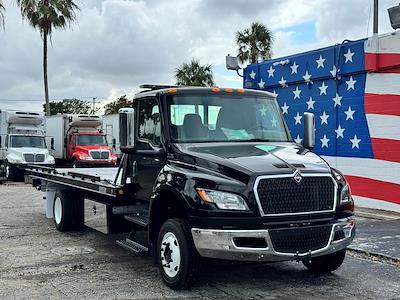 Used 2023 International MV - photo 1