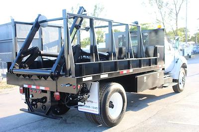 Used 2015 Ford F-750 Regular Cab Flatbed Truck for sale #525220 - photo 2