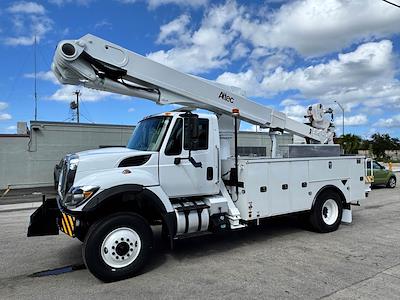 Used 2017 International WorkStar 7300 Bucket Truck for sale #654509A - photo 1