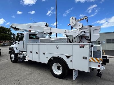 Used 2017 International WorkStar 7300 Bucket Truck for sale #654509A - photo 2