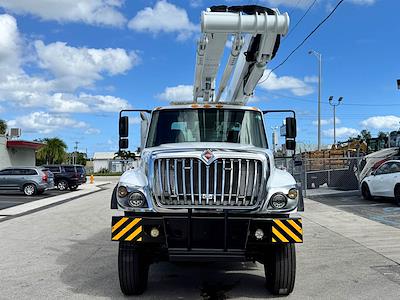 Used 2017 International WorkStar 7300 Bucket Truck for sale #654509B - photo 2