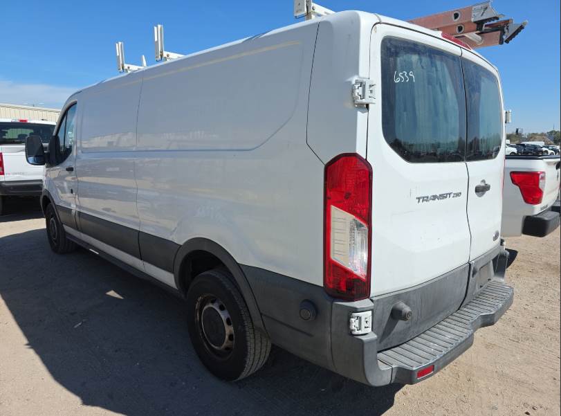 Used 2017 Ford Transit 250 - photo 7