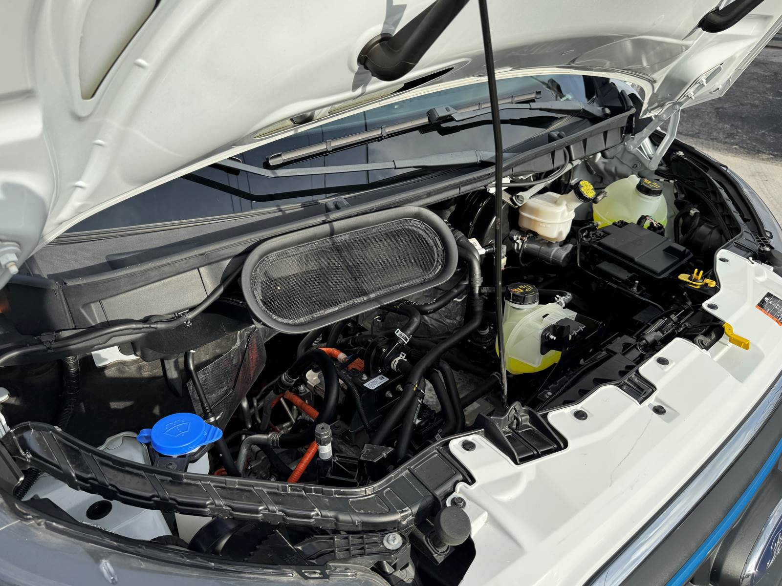 Used 2023 Ford E-Transit 350 - photo 26