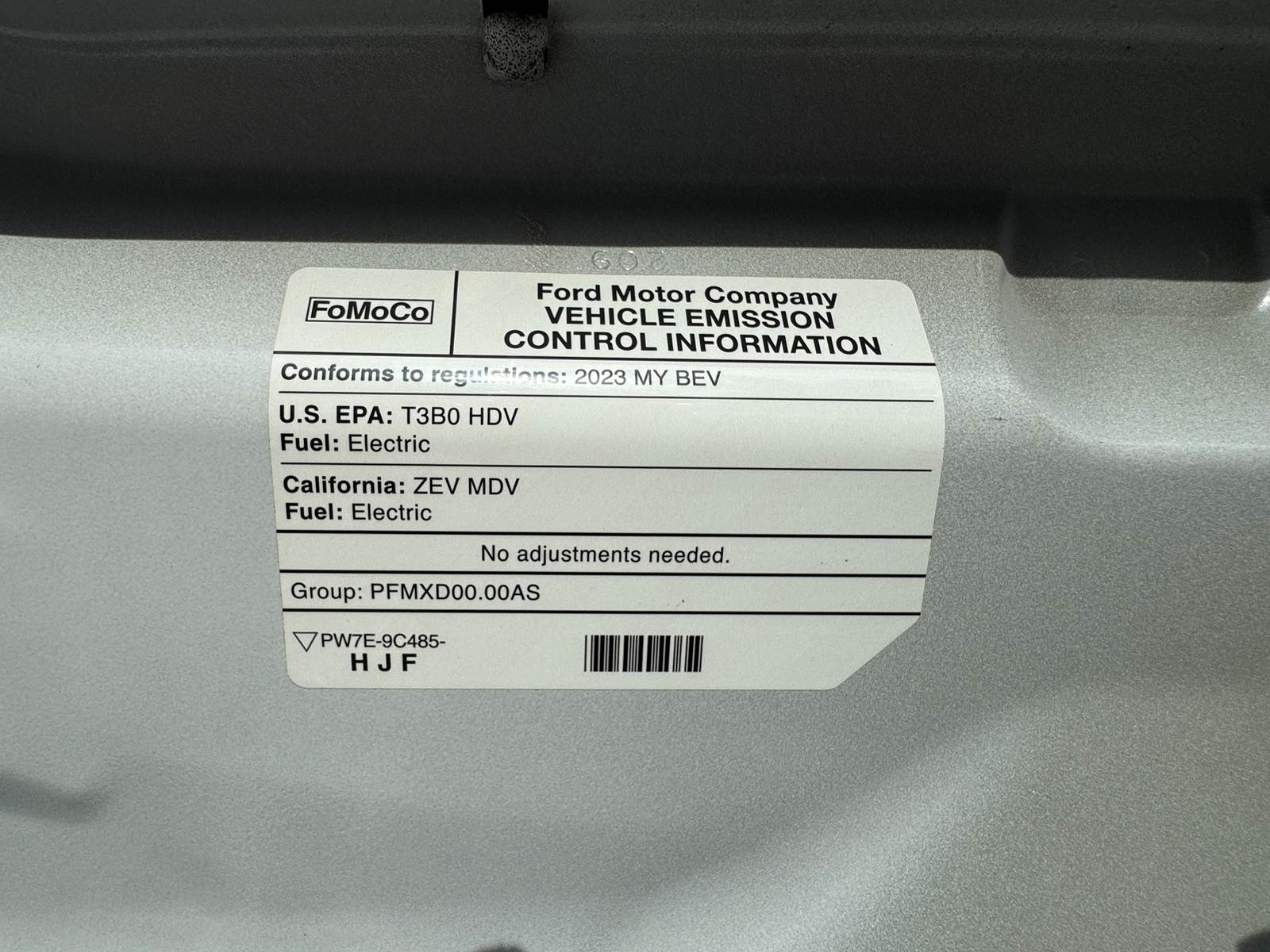 Used 2023 Ford E-Transit 350 - photo 28