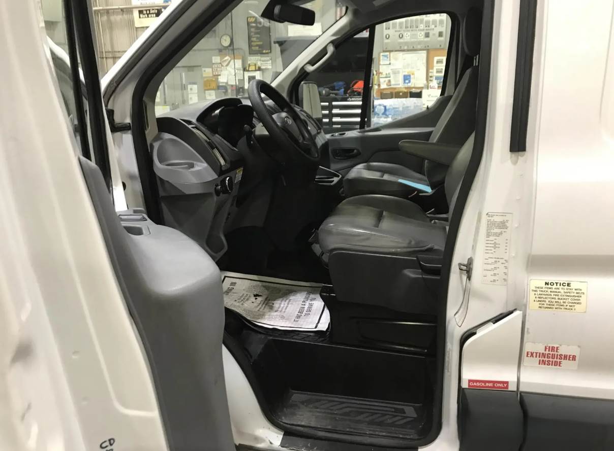 Used 2017 Ford Transit 350 - photo 6