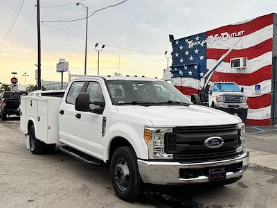 Used 2017 Ford F-350 Crew Cab Knapheide Service Truck for sale #B14675 - photo 1
