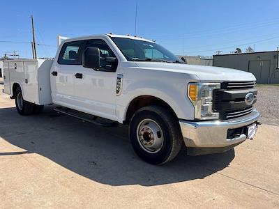 Used 2017 Ford F-350 Crew Cab Knapheide 9' Service Truck for sale #B14676 - photo 1