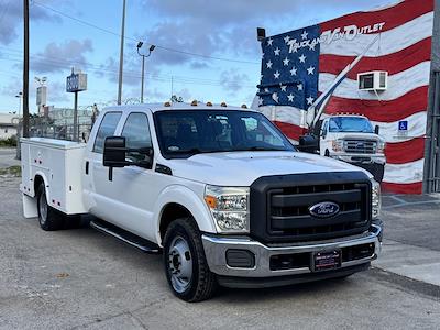 Used 2015 Ford F-350 Crew Cab Knapheide Service Truck for sale #B77804 - photo 1