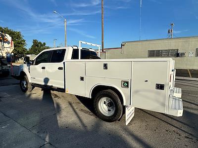 Used 2022 Ford F-350 Crew Cab Service Truck for sale #C92517 - photo 2