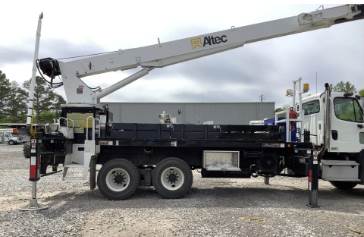 Used 2015 Freightliner 108SD - photo 9