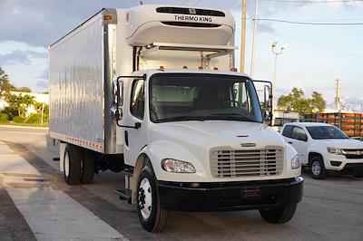 Used 2018 Freightliner M2 106 - photo 1