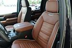 New 2025 GMC Sierra 3500 Denali Ultimate Crew Cab 4x4 Pickup for sale #1N1884 - photo 24