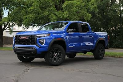 New 2025 GMC Canyon Elevation Crew Cab 4x4 Pickup for sale #1N1908 - photo 1