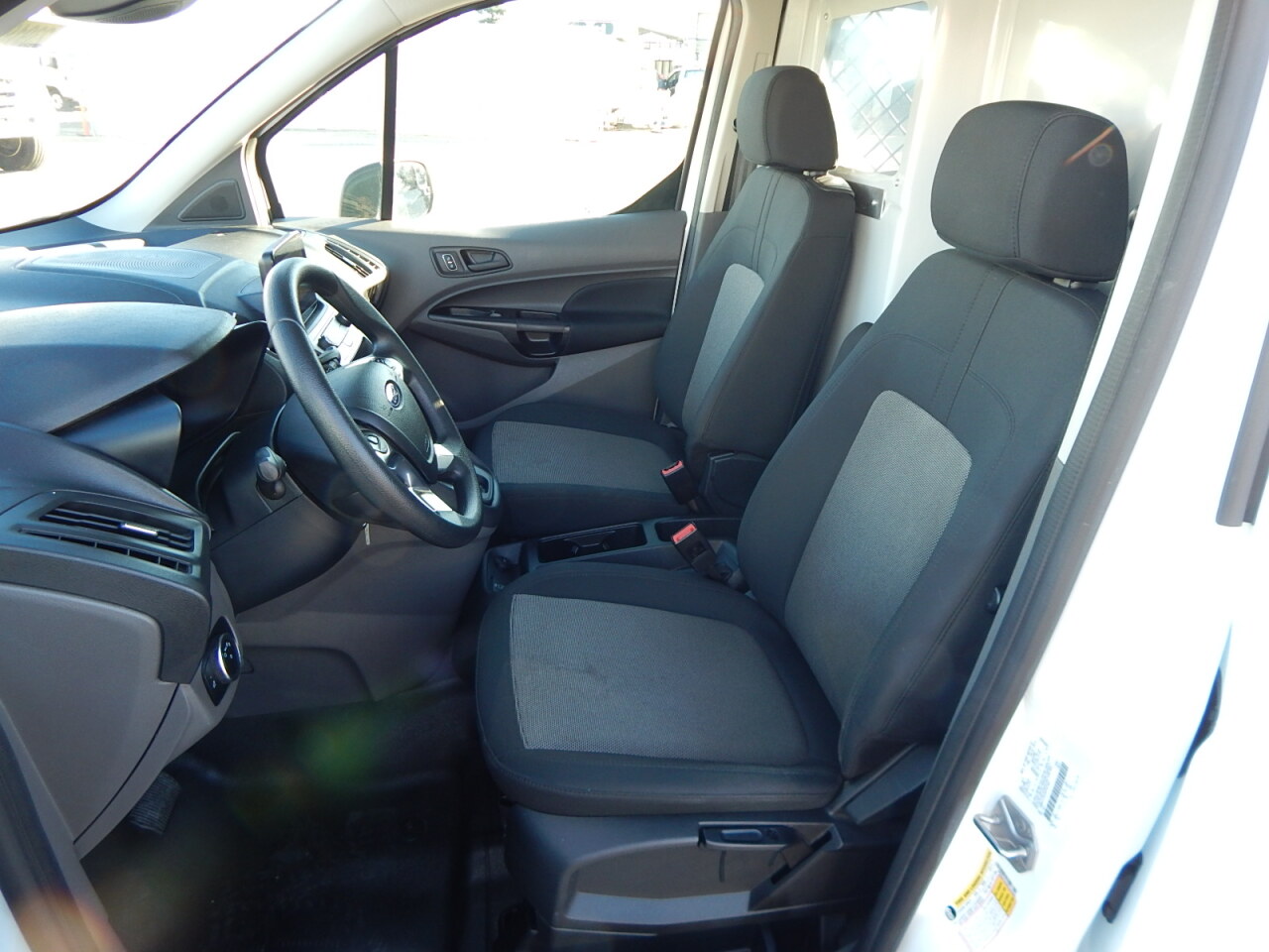 Used 2022 Ford Transit Connect - photo 18