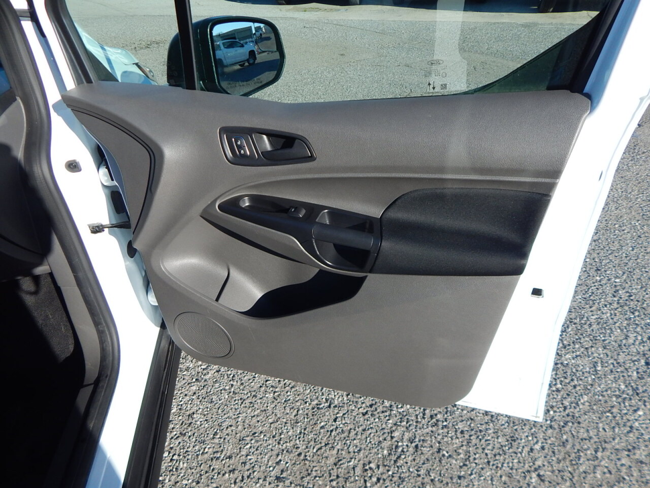 Used 2022 Ford Transit Connect - photo 22