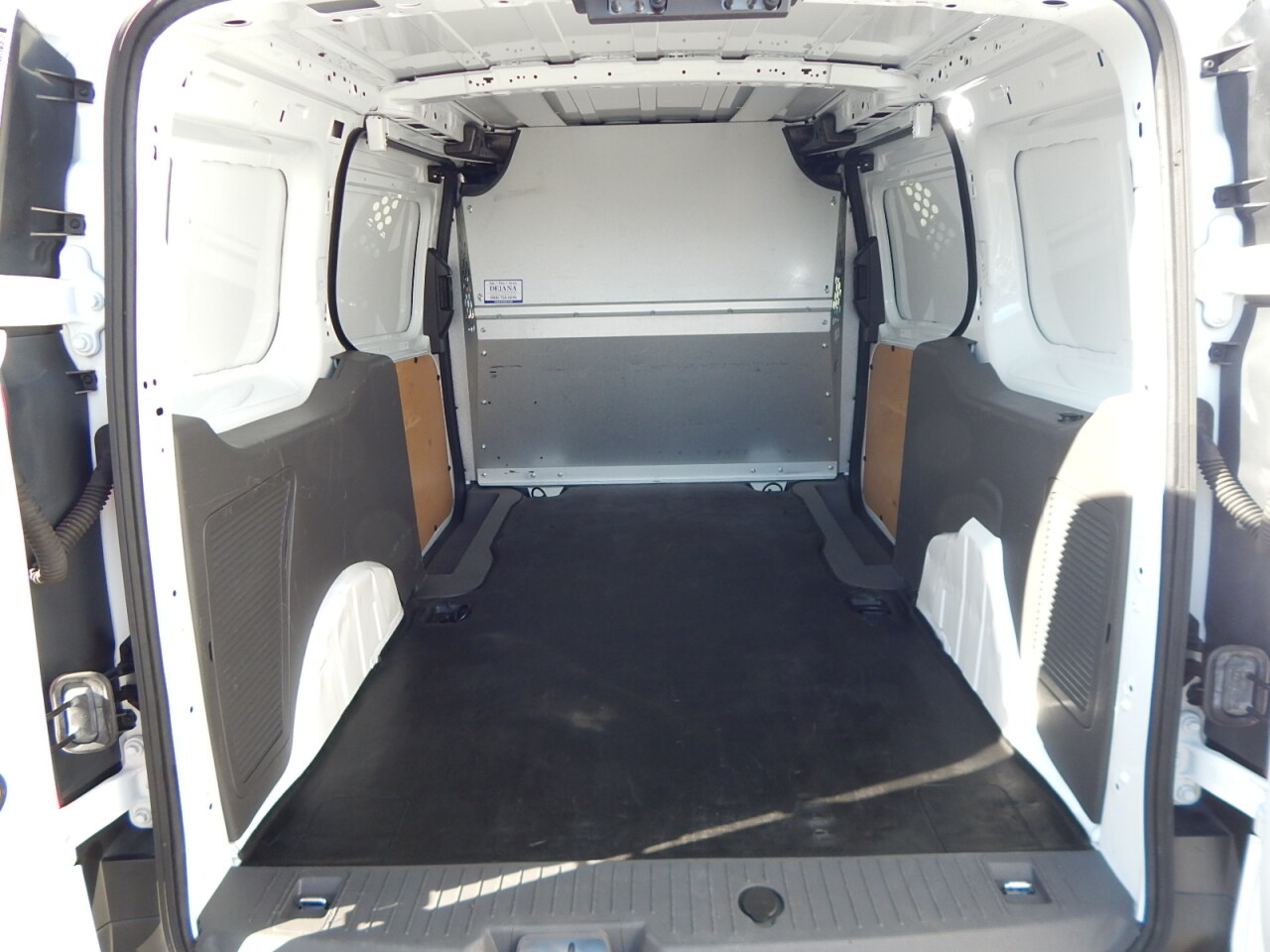 Used 2020 Ford Transit Connect - photo 7