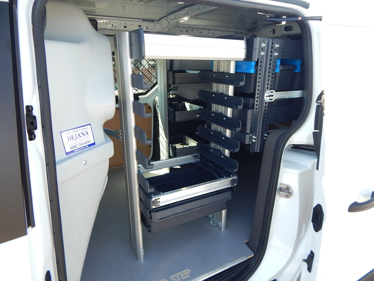 Used 2021 Ford Transit Connect - photo 17
