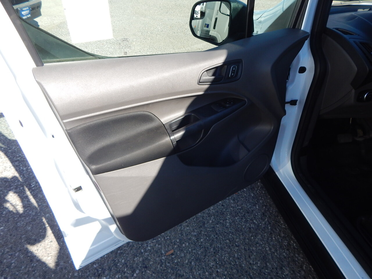 Used 2020 Ford Transit Connect - photo 22