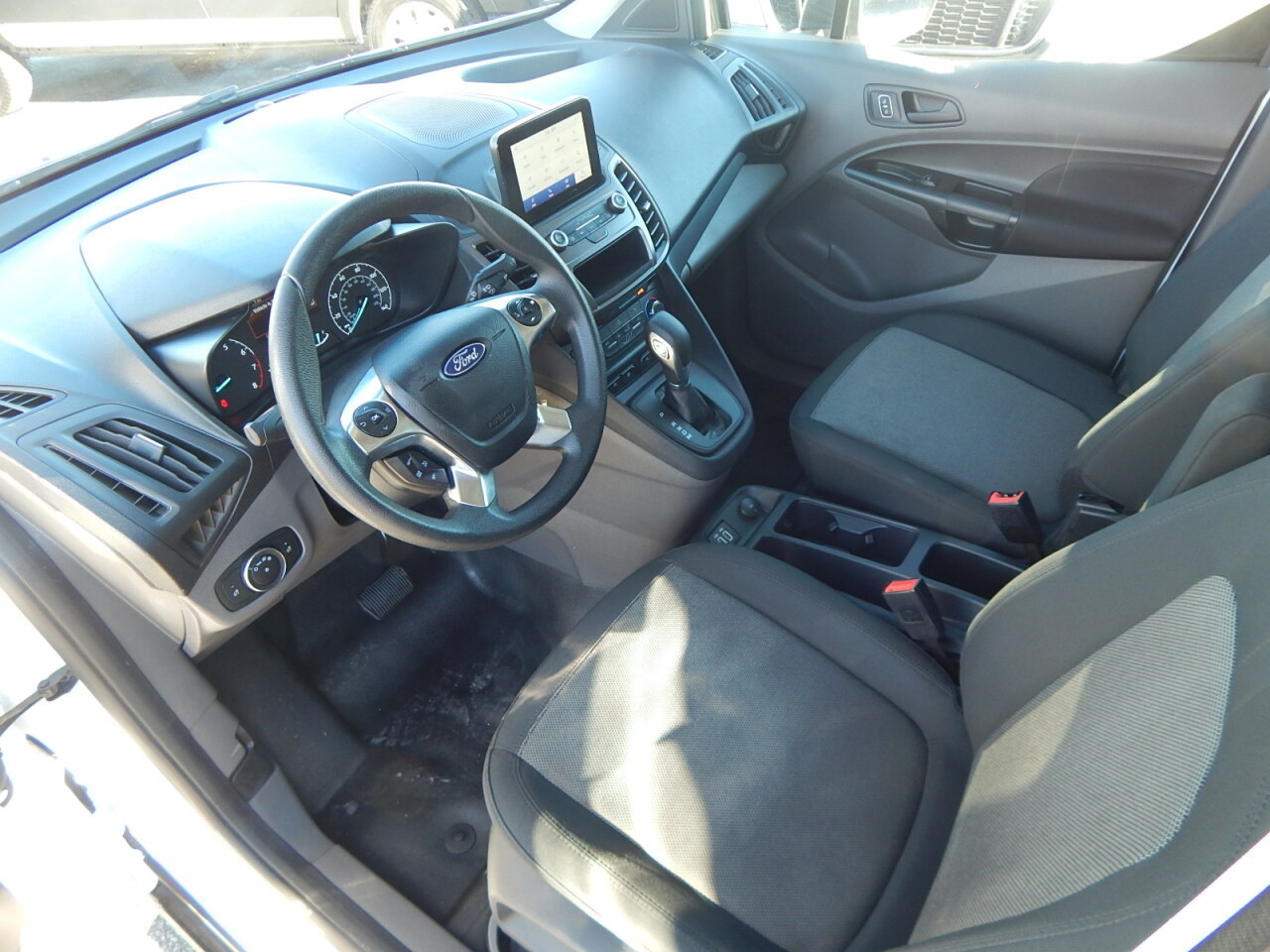 Used 2022 Ford Transit Connect - photo 5