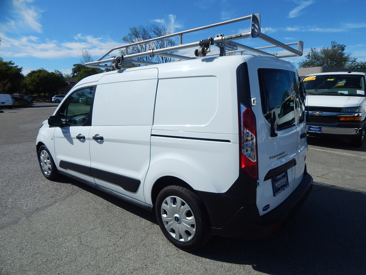 Used 2020 Ford Transit Connect - photo 2
