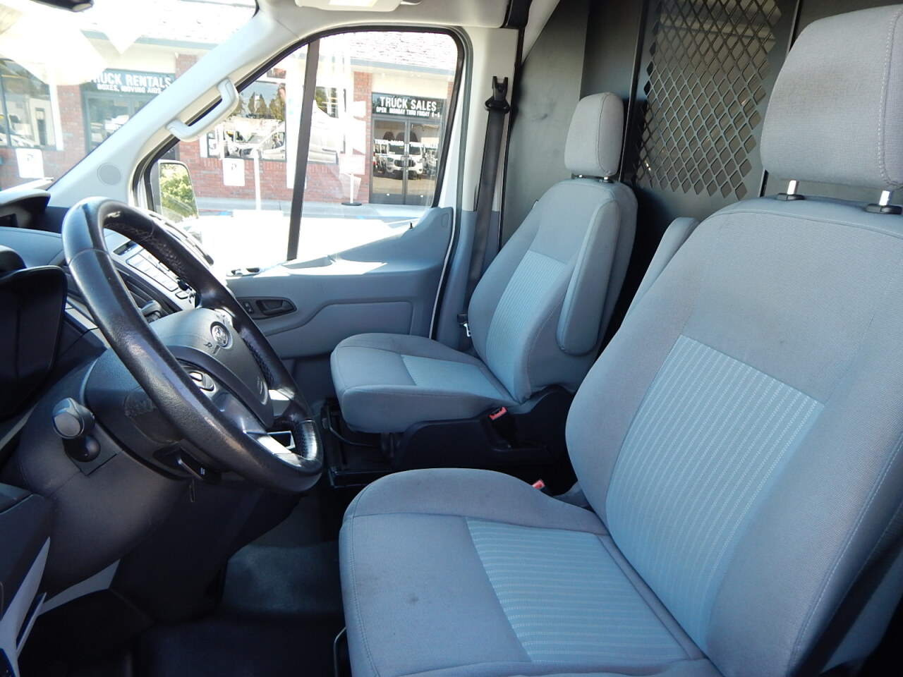 Used 2017 Ford Transit 250 - photo 20