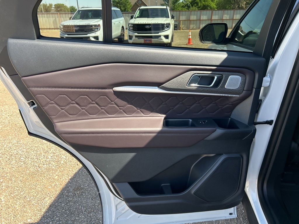 New 2026 Ford Explorer - photo 34
