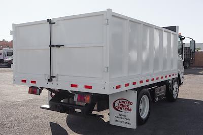 Used 2022 Isuzu NRR - photo 1