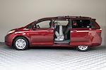 Used 2017 Toyota Sienna XLE Minivan for sale #60482 - photo 7