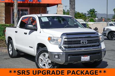Used 2015 Toyota Tundra - photo 1
