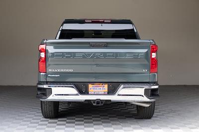 Used 2025 Chevrolet Silverado 1500 LT Crew Cab for sale #60707 - photo 2