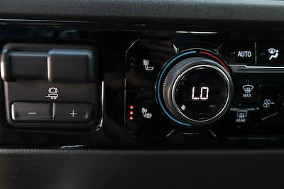 Used 2024 Chevrolet Silverado 1500 - photo 1