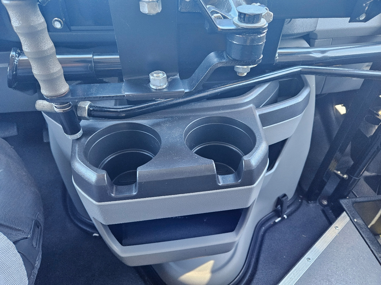 Used 2013 Ford E-350 - photo 51