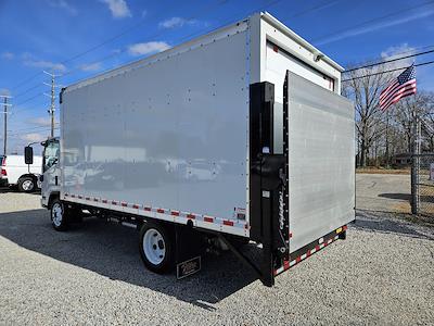 Used 2023 Chevrolet LCF 4500 - photo 1
