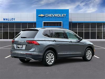 2018 Volkswagen Tiguan FWD SUV for sale #P1350A - photo 2