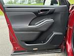 2022 Toyota Highlander AWD SUV for sale #P1506A - photo 19