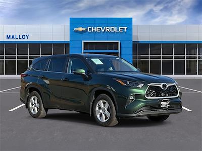 Used 2024 Toyota Highlander LE for sale #P1648 - photo 1