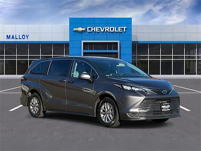 Used 2024 Toyota Sienna LE Minivan for sale #P1649 - photo 1
