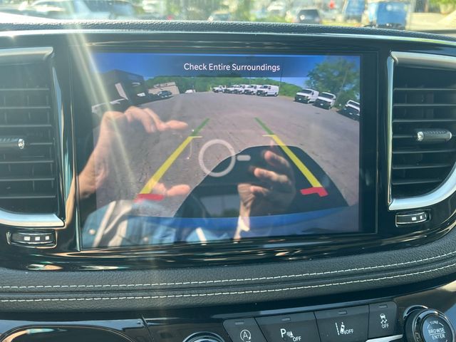 Used 2023 Chrysler Pacifica - photo 24