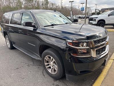 Used 2018 Chevrolet Suburban - photo 1