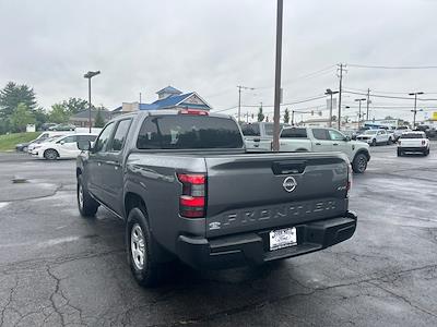 2024 Nissan Frontier Crew Cab 4WD Pickup for sale #5050A - photo 2