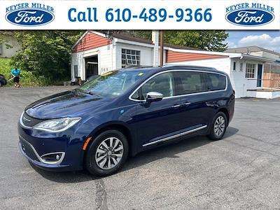 2020 Chrysler Pacifica FWD Minivan for sale #5178 - photo 1