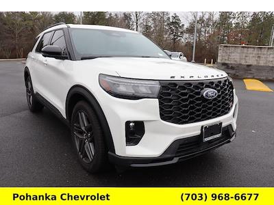 Used 2025 Ford Explorer - photo 1