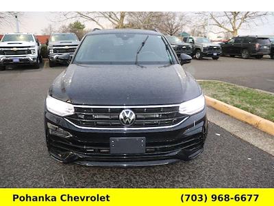 Used 2024 Volkswagen Tiguan - photo 1