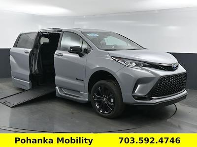 2025 Toyota Sienna FWD Minivan for sale #CPB249100 - photo 1