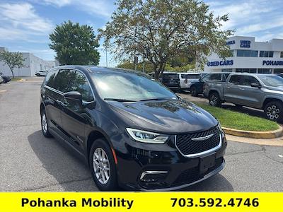 2024 Chrysler Pacifica FWD Minivan for sale #CPB26318 - photo 1