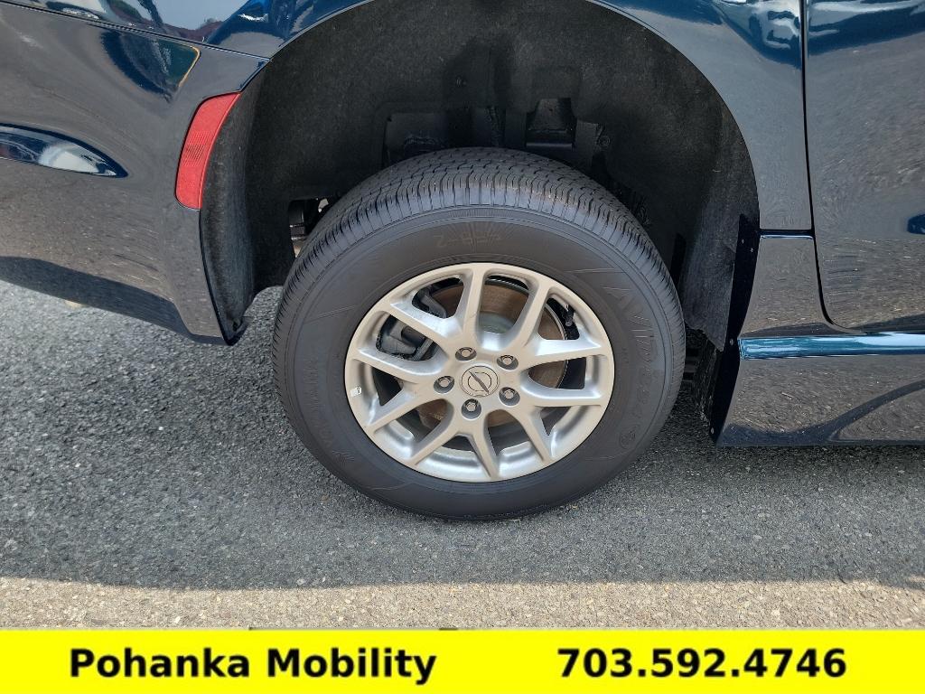 Used 2025 Chrysler Pacifica - photo 36