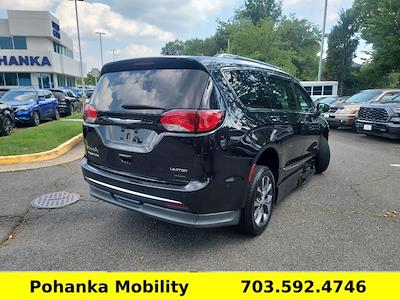2018 Chrysler Pacifica FWD Mobility for sale #TSG283199B - photo 2
