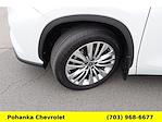 Used 2024 Toyota Highlander Platinum AWD SUV for sale #TSR349161A - photo 34